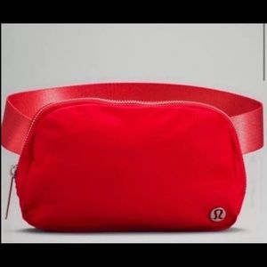 A Lululemon Everywhere Belt Bag - Love Red